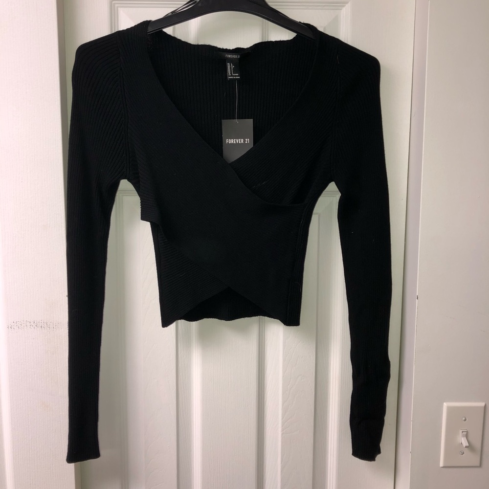 Cropped long sleeve deep vneck